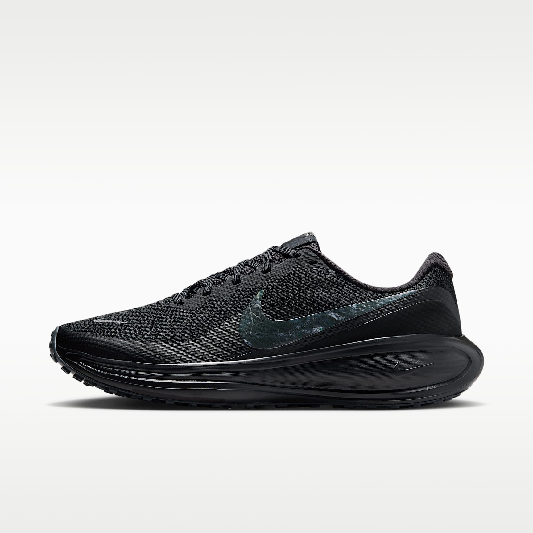 Nike Revolution 8 Men's Realtree® Road Running Shoes. Nike.com
